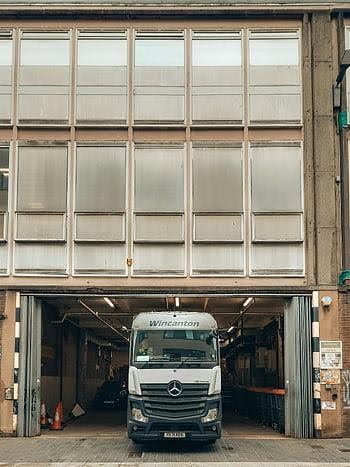 Precision, Compliance, and Logistics: How Regulated Industries Depend on Reliable Supply Chains Reliable Supply Chains